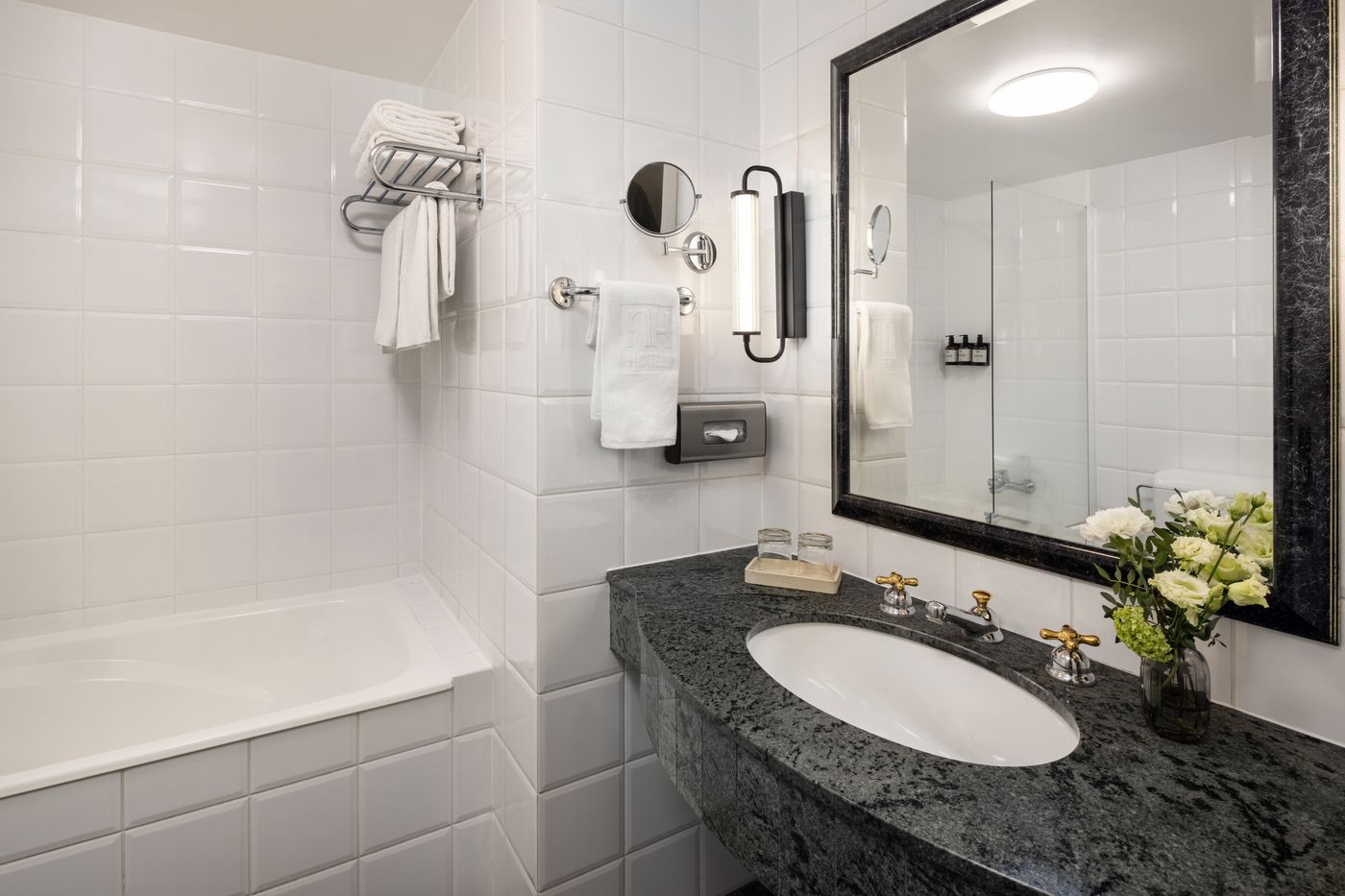 NH-Brussels-Carrefour-De-l-Europe-Room-40