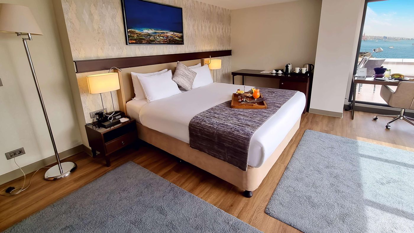 Port-Bosphorus-Hotel-Room-9