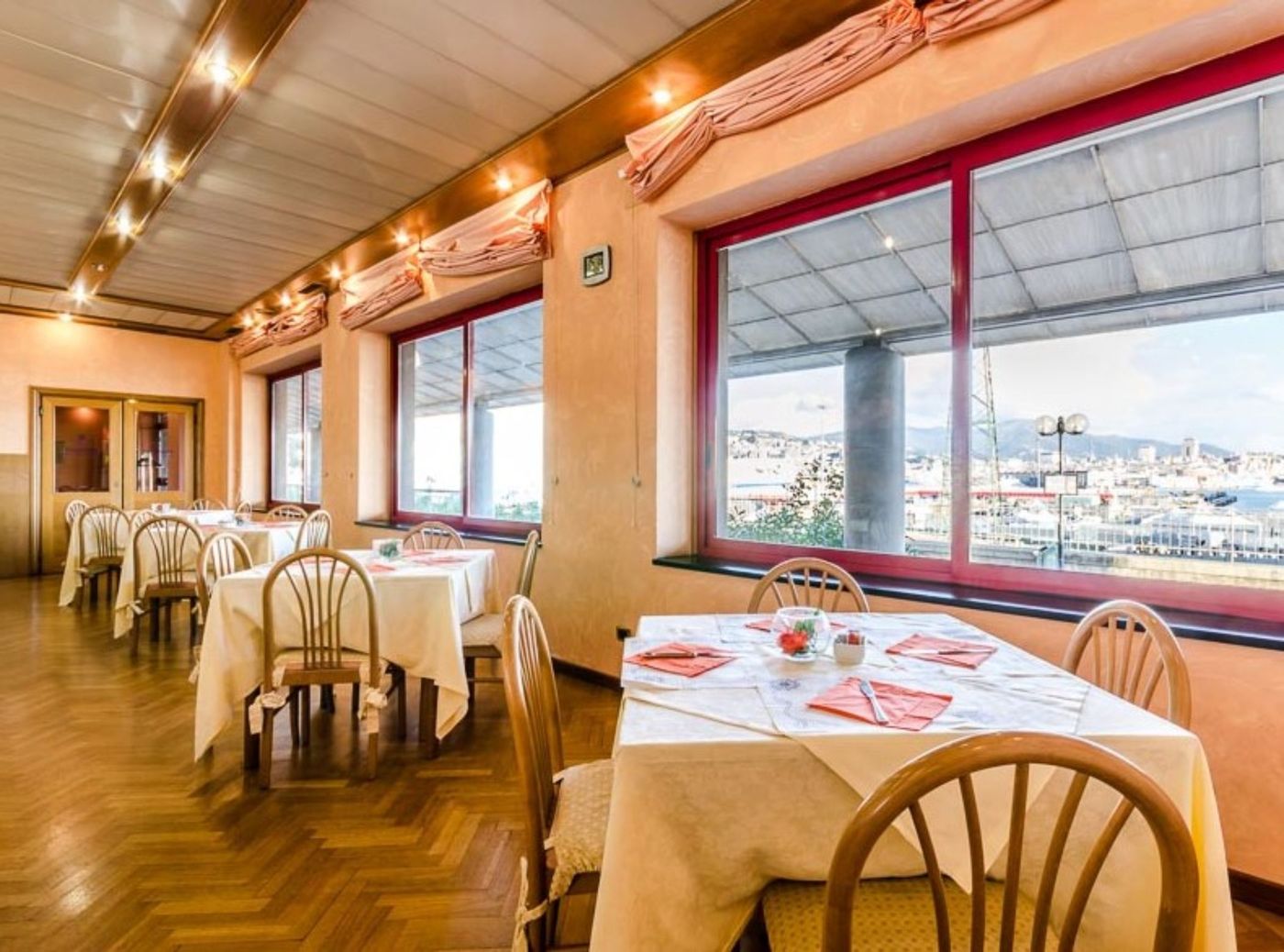 Columbus Sea - Italy - GENOVA - Restaurant - 6