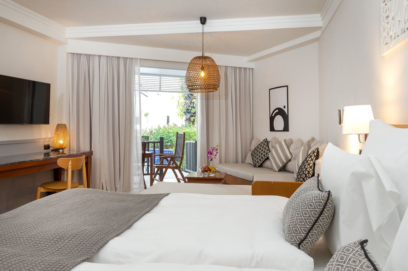 Sunwing-Bangtao-Beach-Room-29