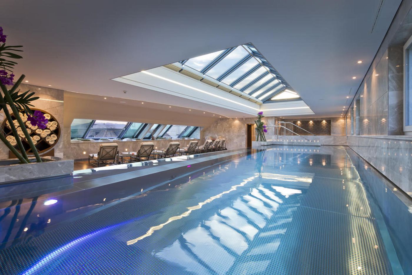 Four-Seasons-Hotel-Geneva-Pool-82