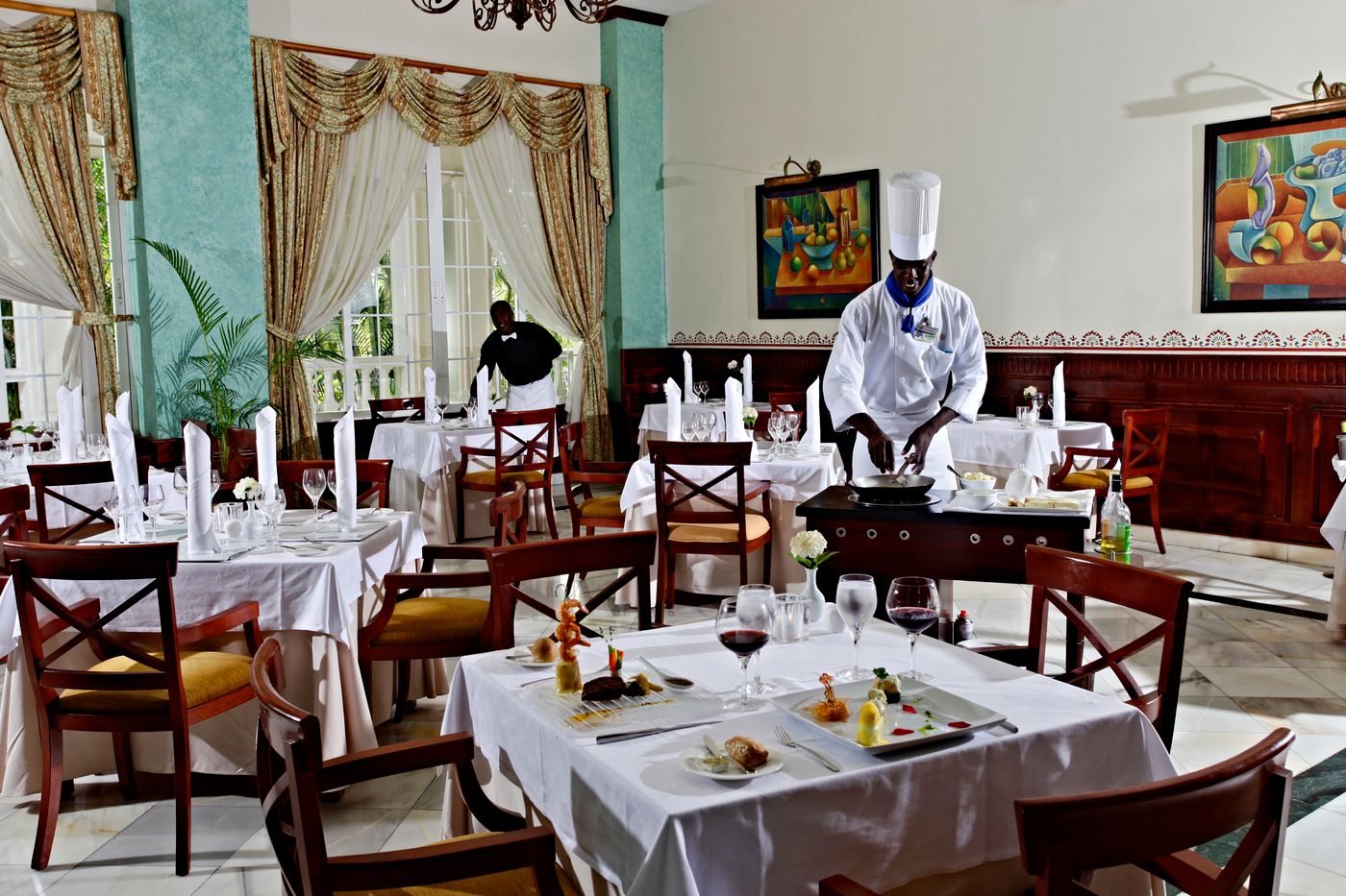 Luxury-Bahia-Principe-Runaway-Bay-All-Inclusive-Adults-Only-Restaurant-51