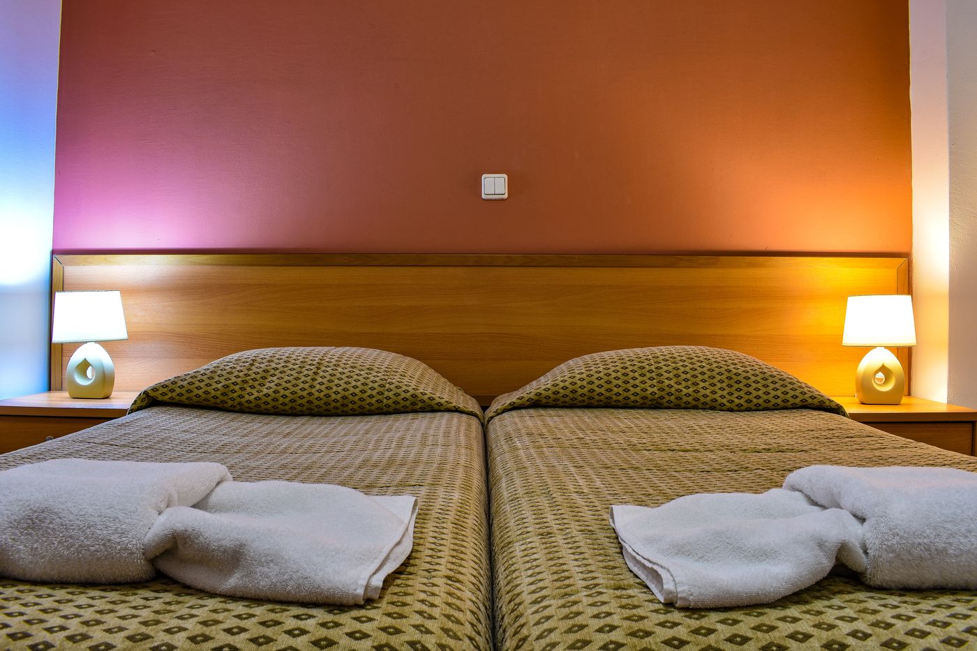 Govino-Bay-Apartments-Room-44