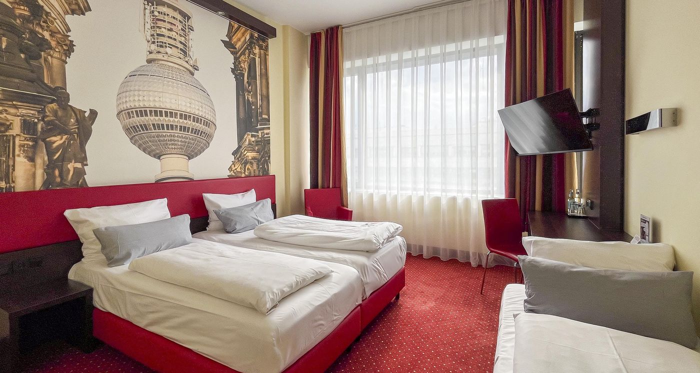 Best-Western-Plus-Plaza-Berlin-Kurfuerstendamm-Room-7