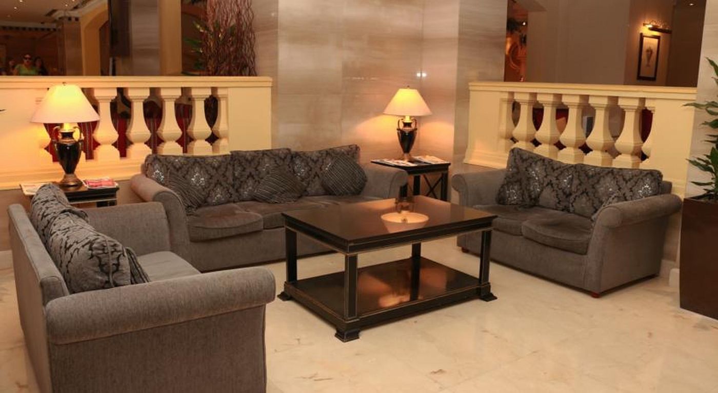 Grand-Excelsior-Deira-Hotel-Lobby-46