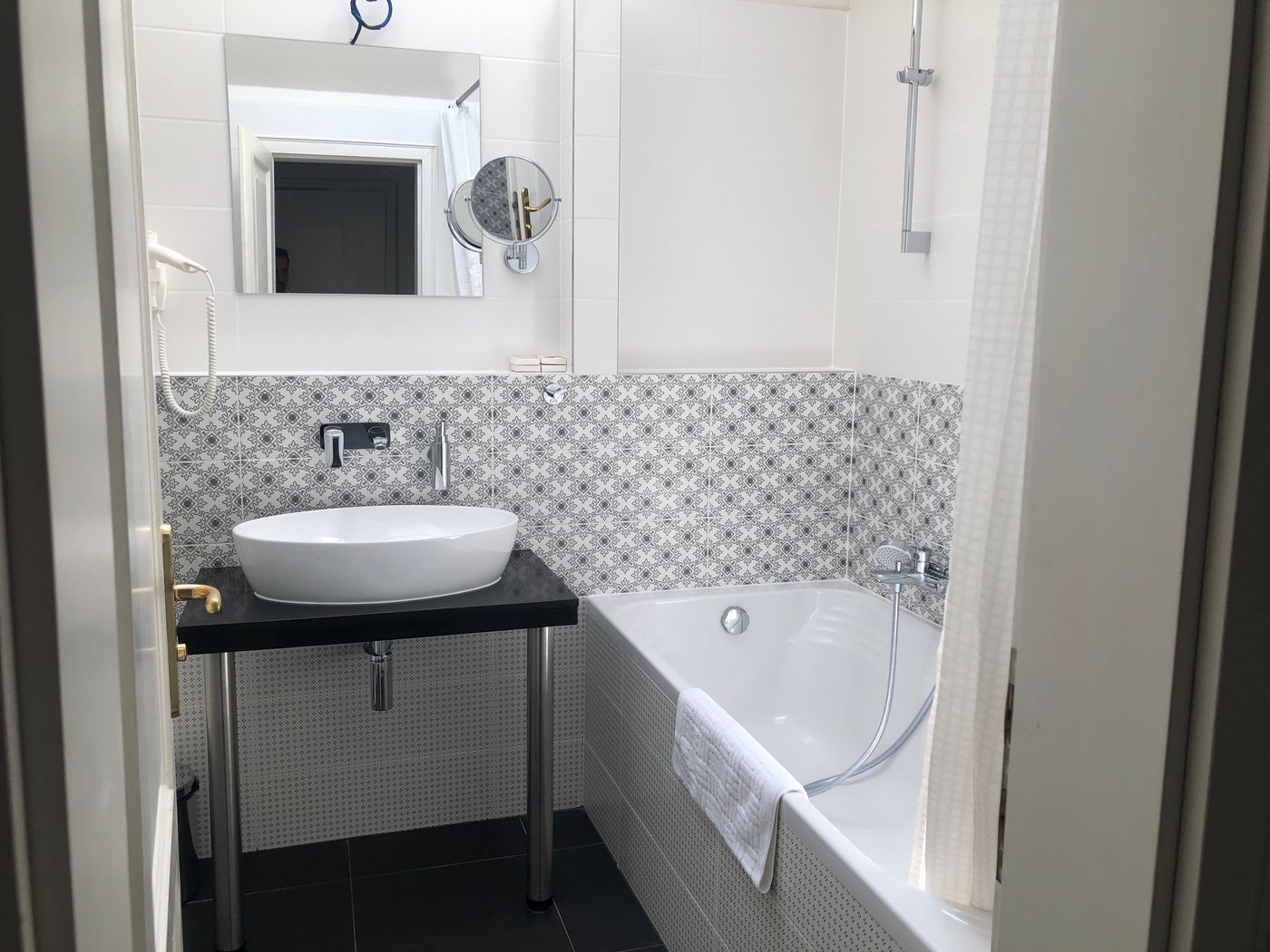 Hotel-Apartment-Wenceslas-Square-Room-42