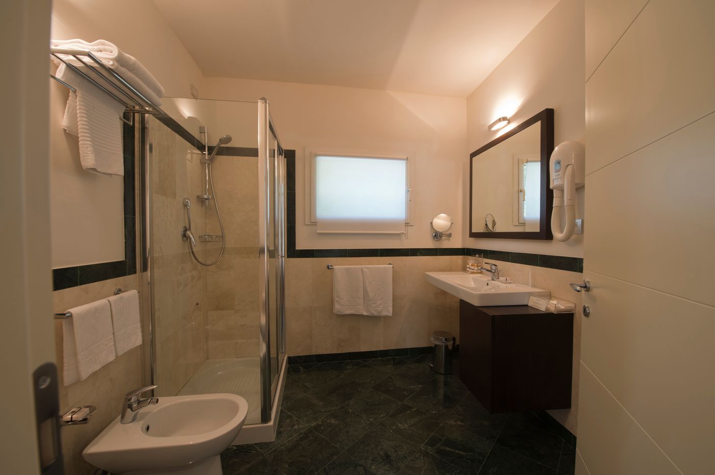 Eden-Rock-Resort-Room-35