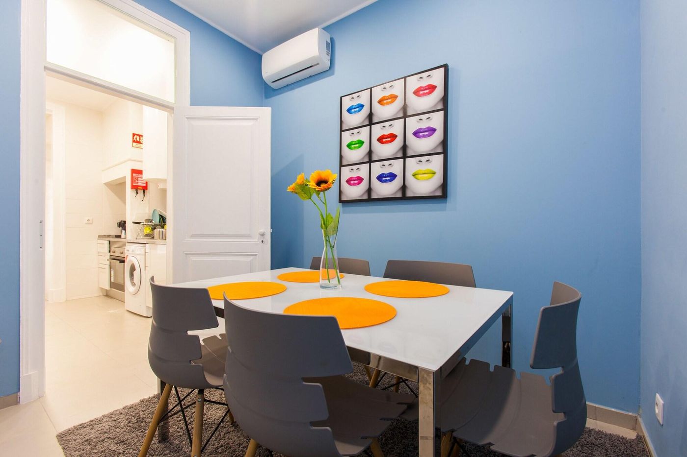 Angels-Inn-Guesthouse-Lobby-3