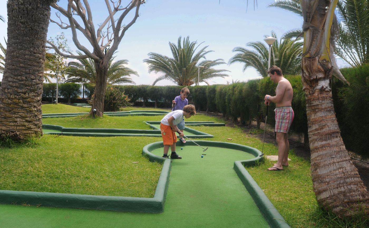 Beatriz-Playa---Spa-Sports-and-Entertainment-11