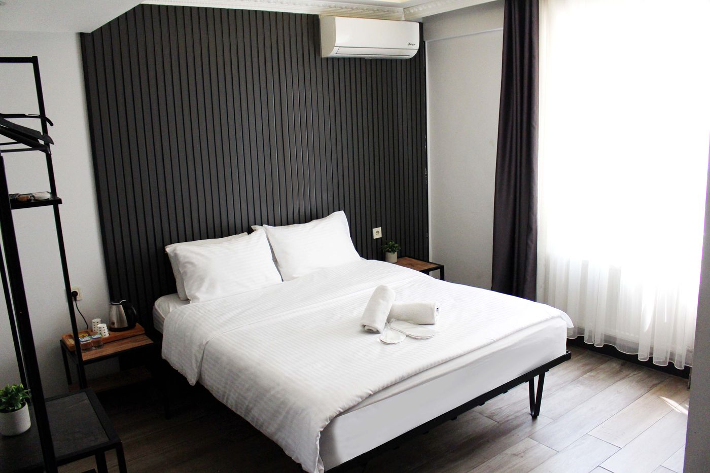 Avist-Hotel-Room-22