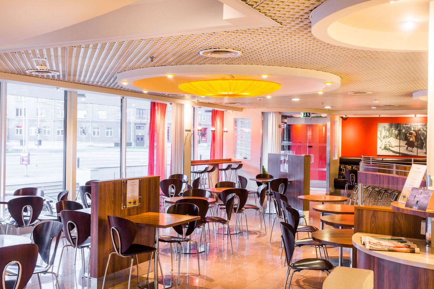 Radisson-Blu-Hotel-Olumpia--Restaurant-18