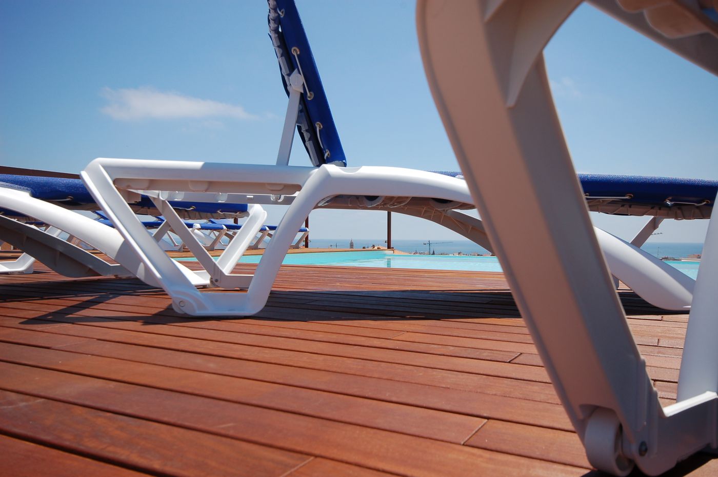 Resort-Sitges-Apartment-Pool-44