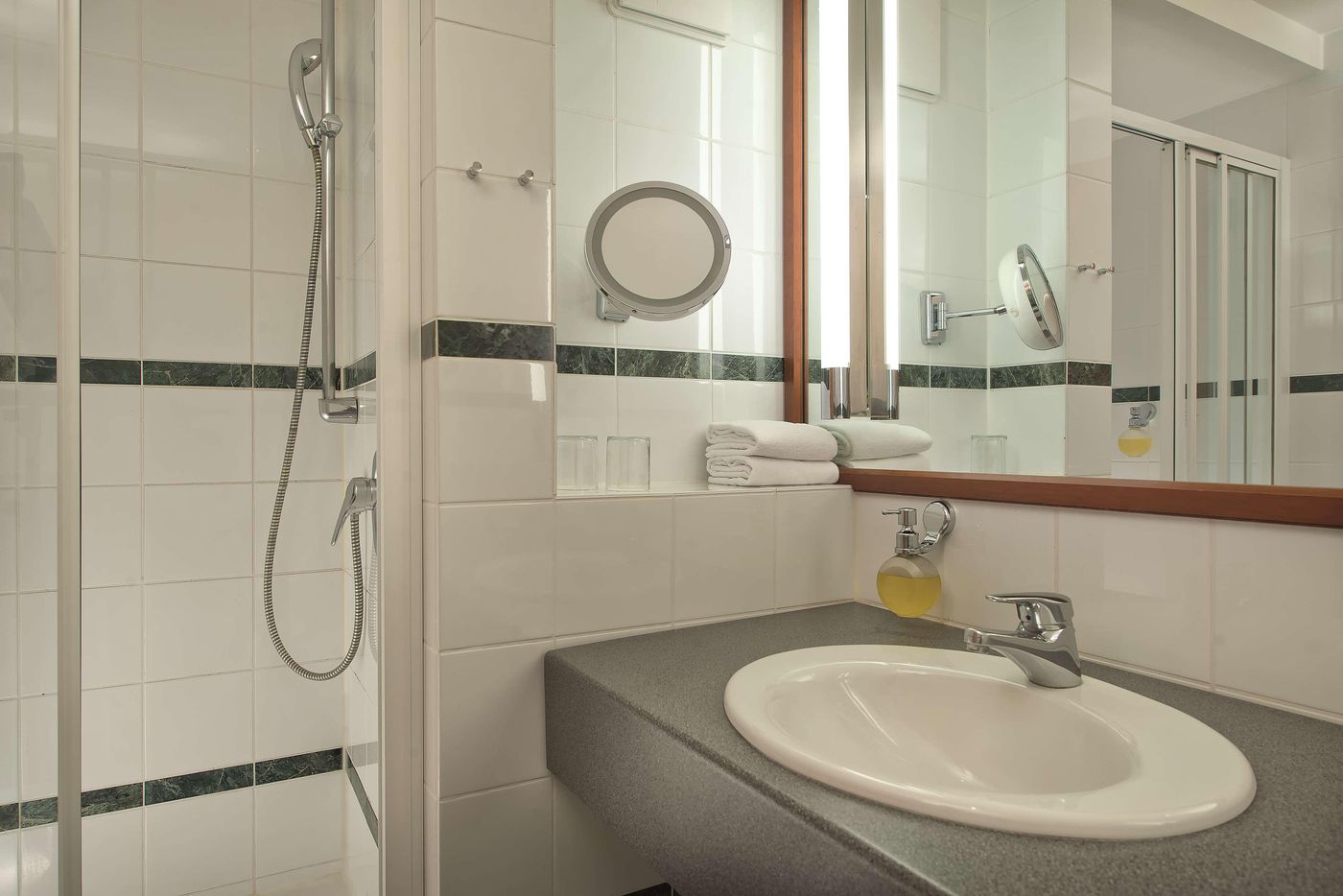 Seminaris-Seehotel-Potsdam-Room-35