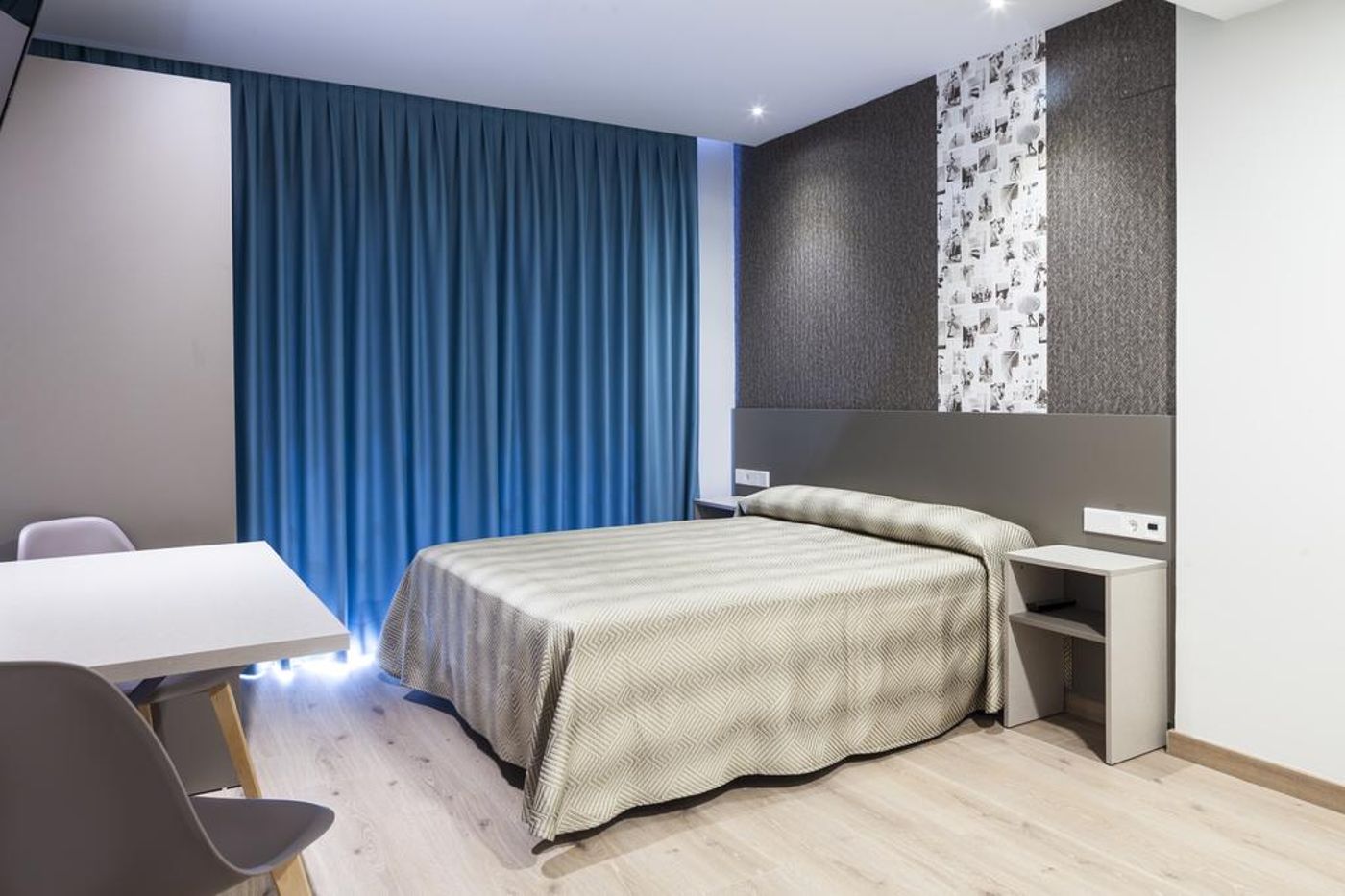 Estudios-Benidorm-Room-19