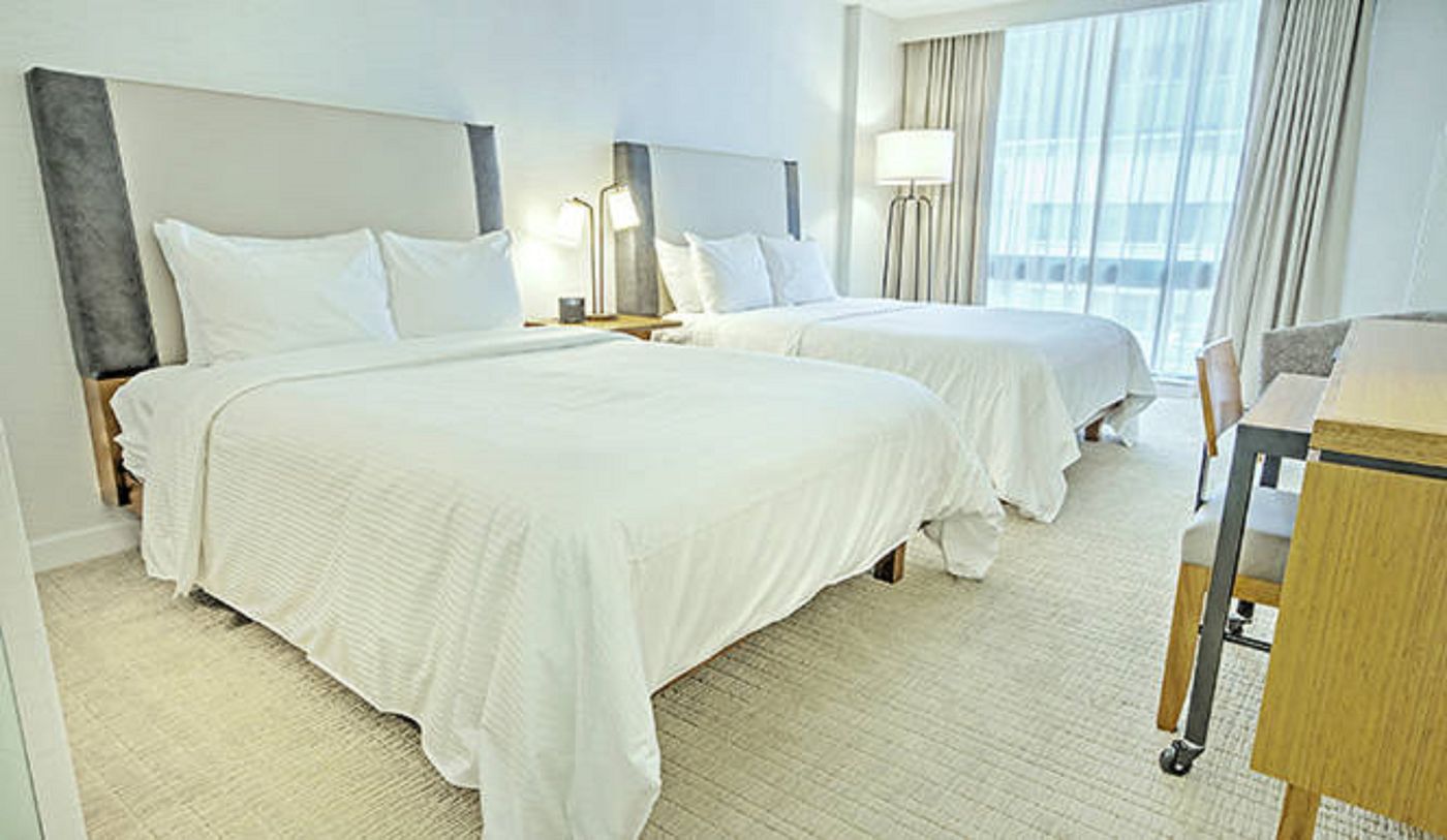 Club-Wyndham-Midtown-45-Room-9