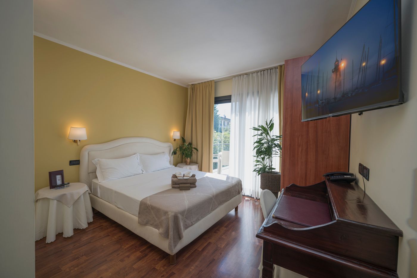 Admiral Hotel Villa Erme-Italy-Desenzano del Garda BS-Room-8