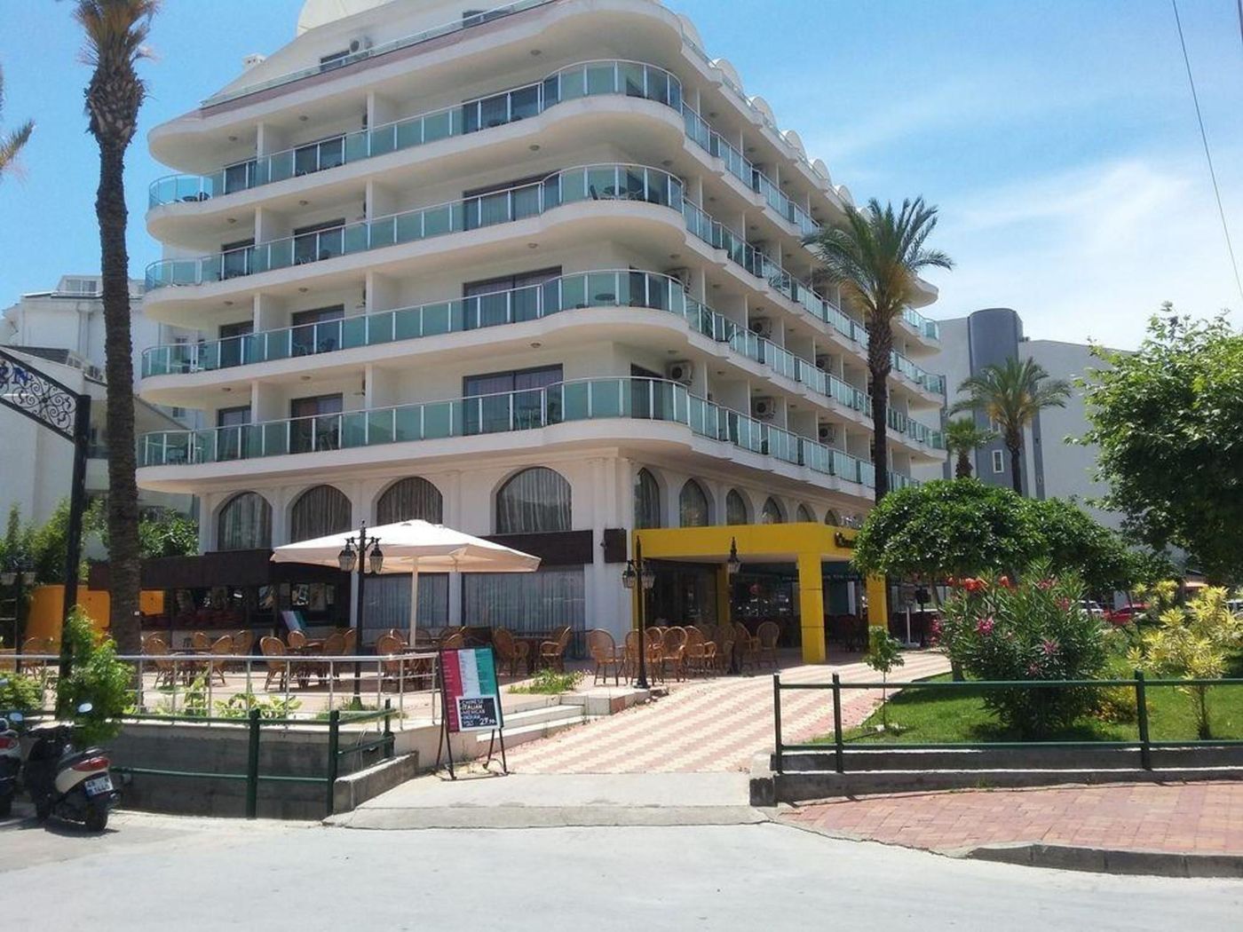 Cihanturk-Hotel-General-view-6