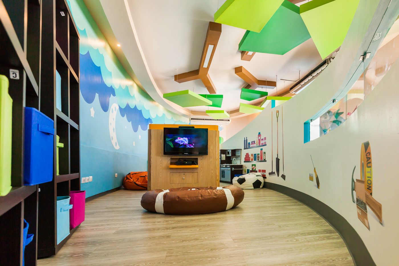 Beach-Palace-Sports-and-Entertainment-36