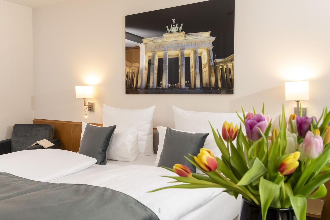 Hotel-Aquino-Berlin-Room-23