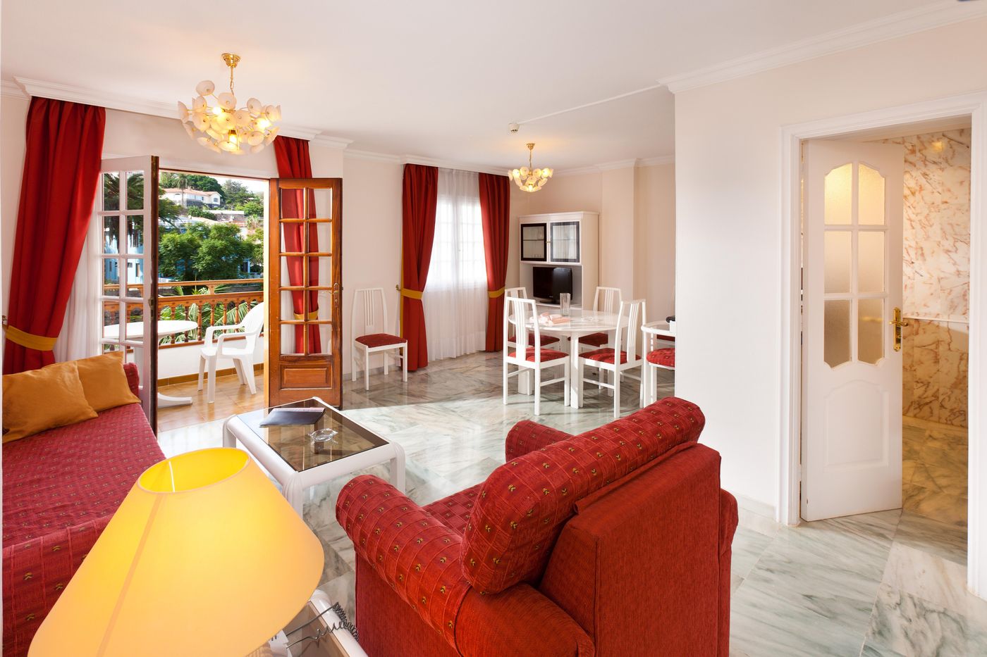 Apartamentos-Casablanca-Room-16