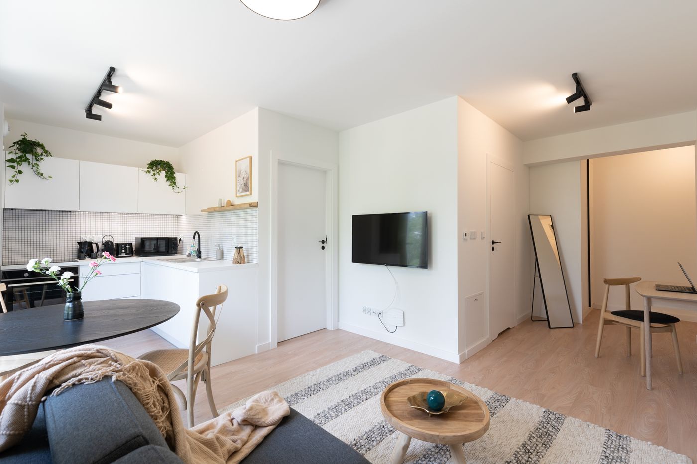 EXCLUSIVE-Aparthotel-Krakow-Lubicz-40-Room-37