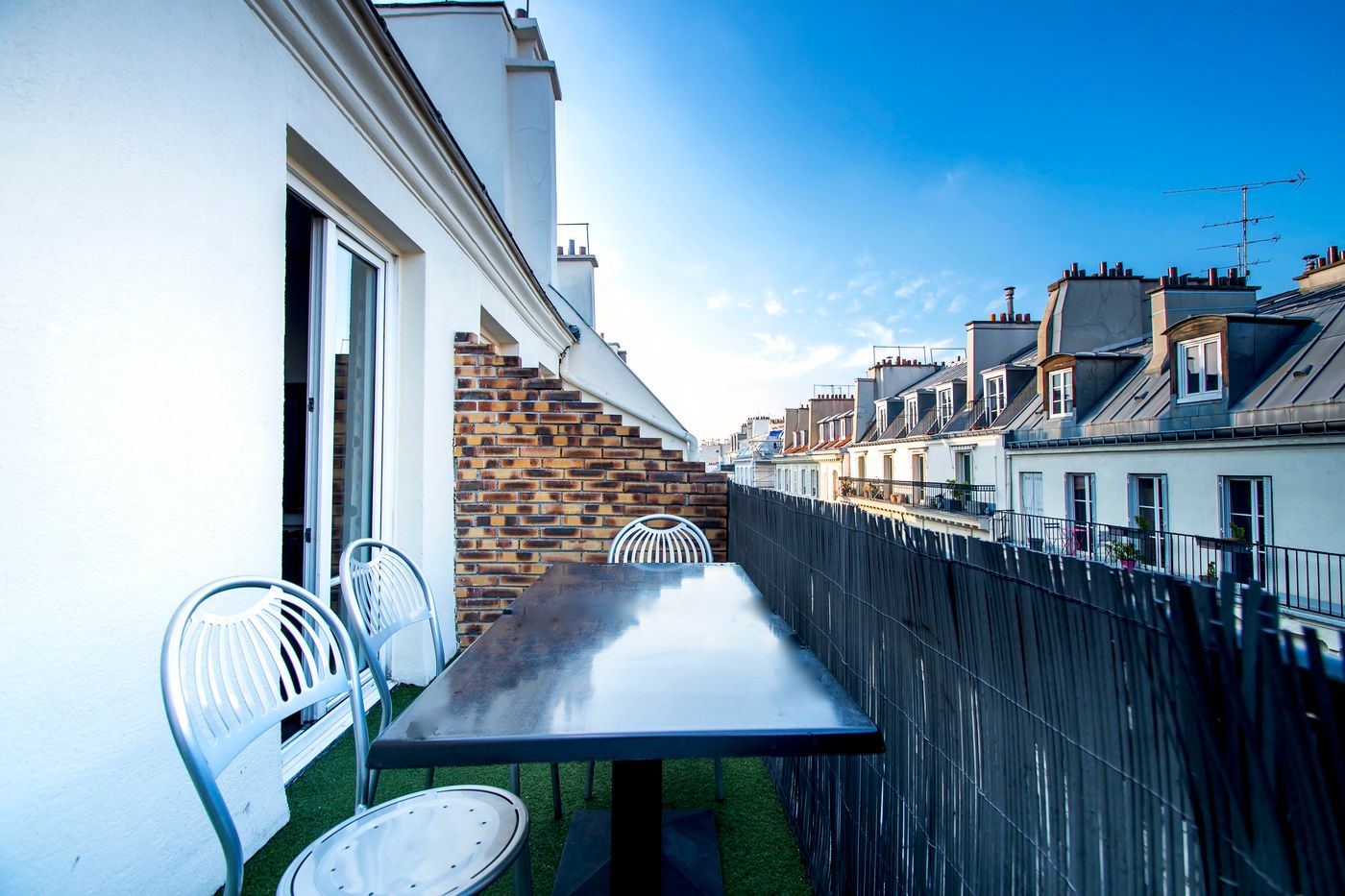 Migny-Opera-Montmartre-Terrace-42