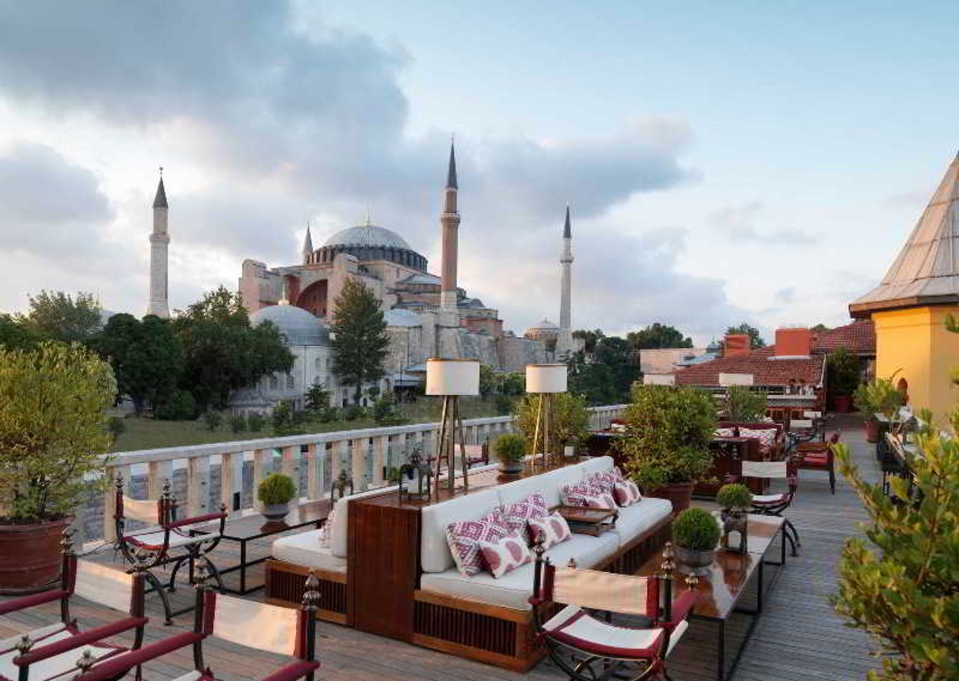 Four Seasons Hotel Istanbul At Sultanahmet-Turkey-Istanbul-Terrace-9