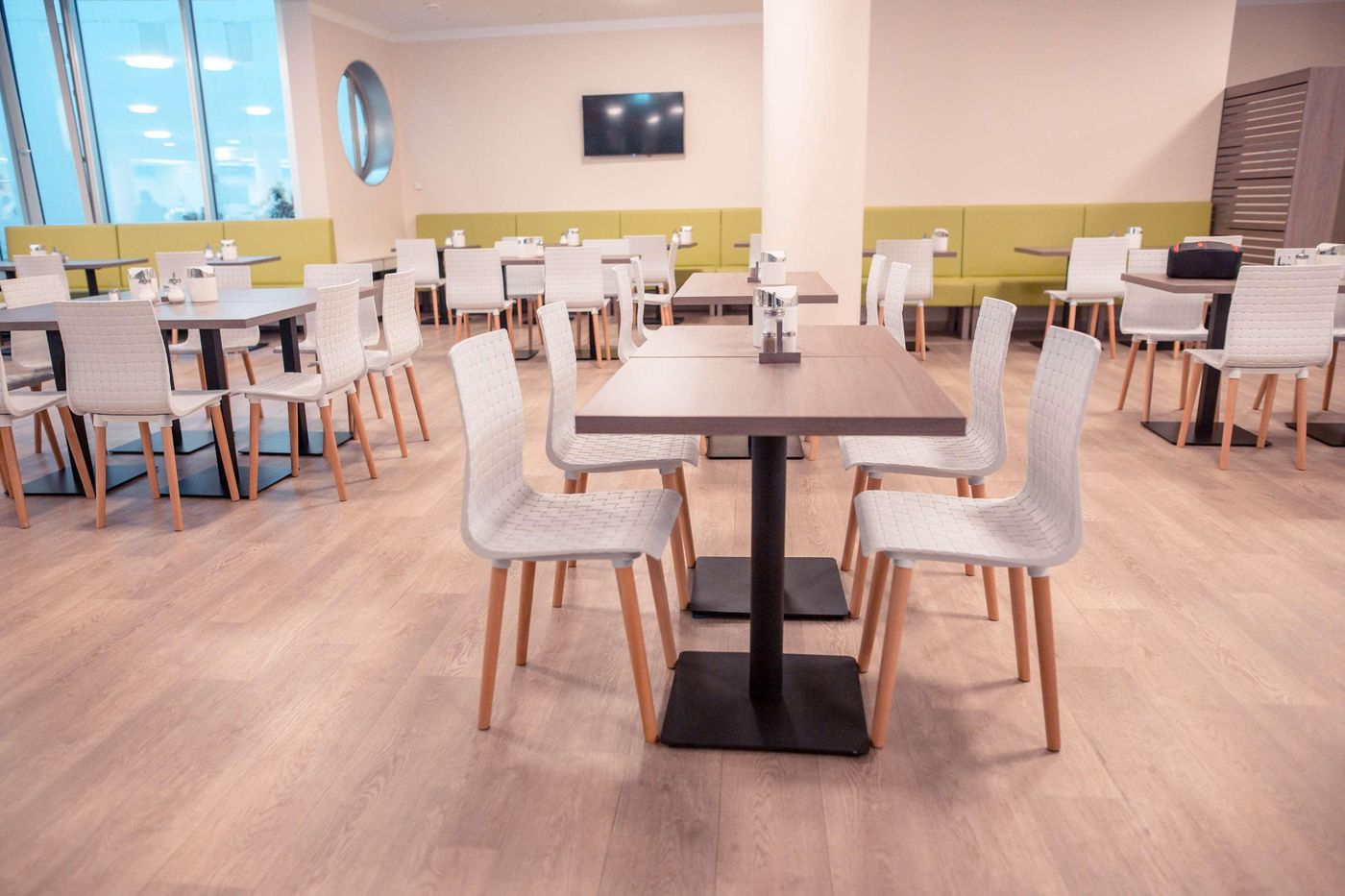 Tulip-Inn-Munich-Messe-Restaurant-11