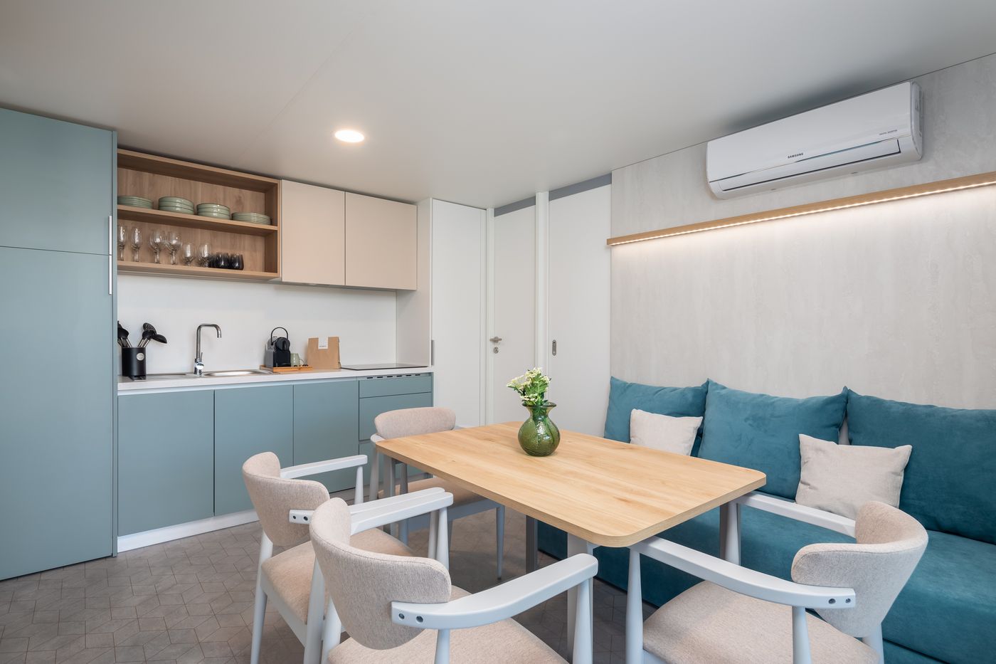 Aminess-Avalona-Camping-Resort-Room-45