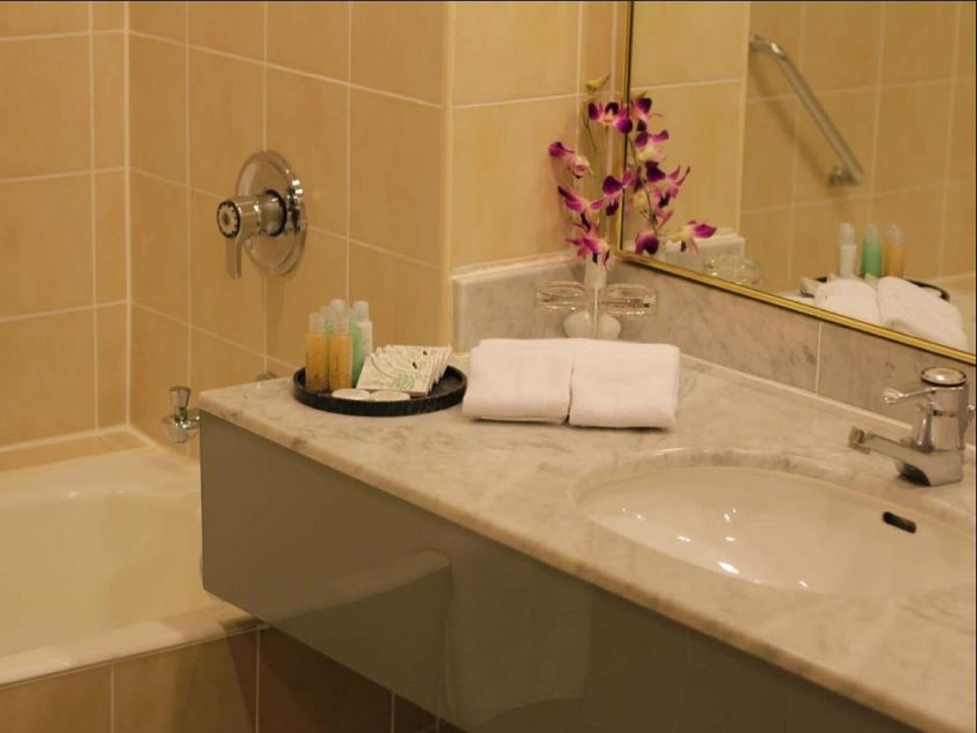 Bayview Hotel Langkawi-Malaysia-PULAU LANGKAWI, KEDAH-Room-10