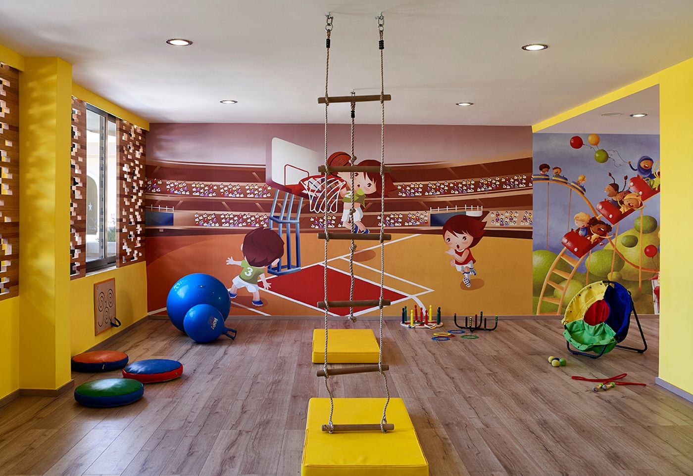 Roda Beach Resort & Spa