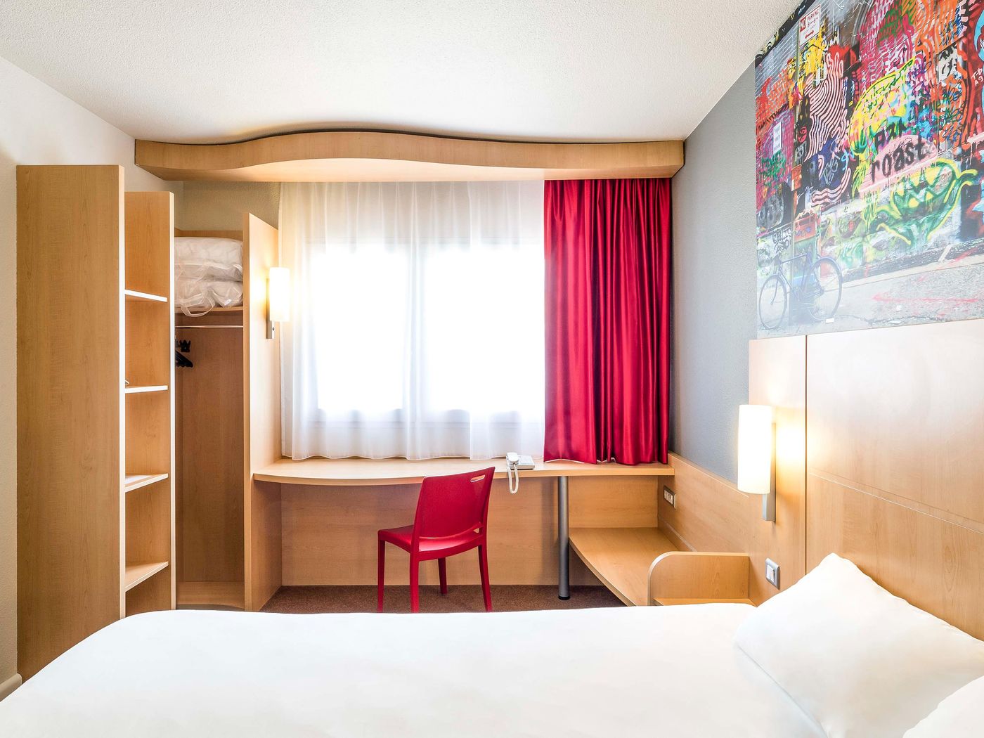 Ibis-Marne-la-Vallee-Val-d-Europe-Room-38