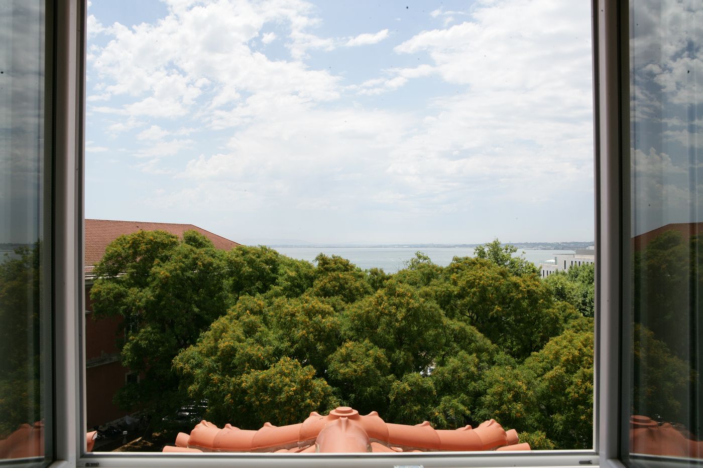 Corpo-Santo-Lisbon-Historical-Hotel-Room-9