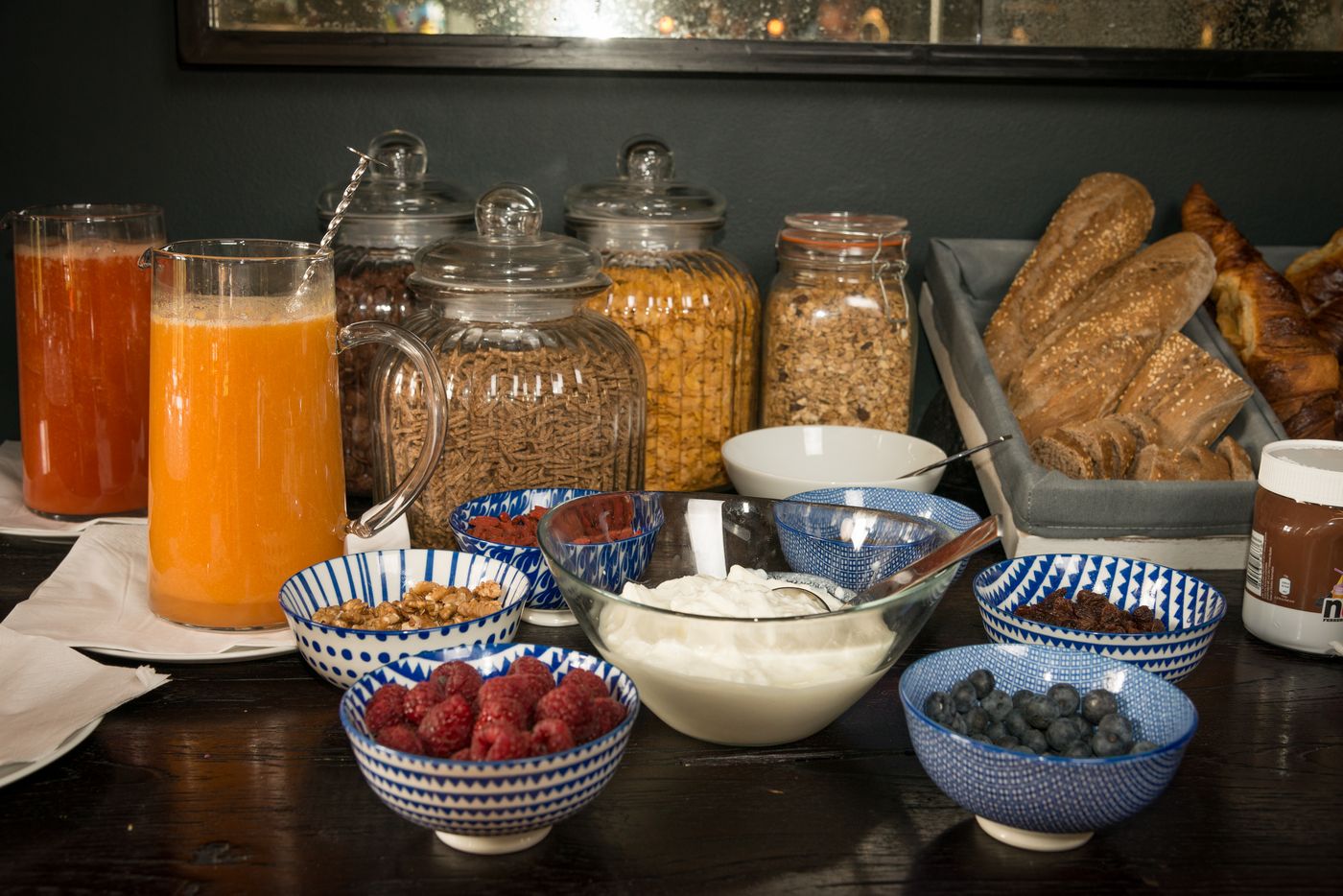 Le-Consulat-General-view-37