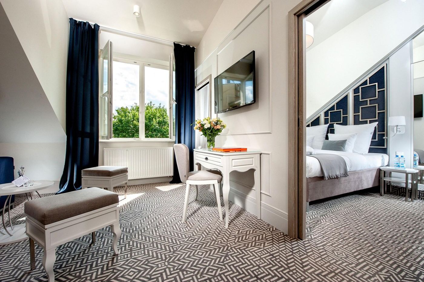 Amber-Design-Residence-Room-24