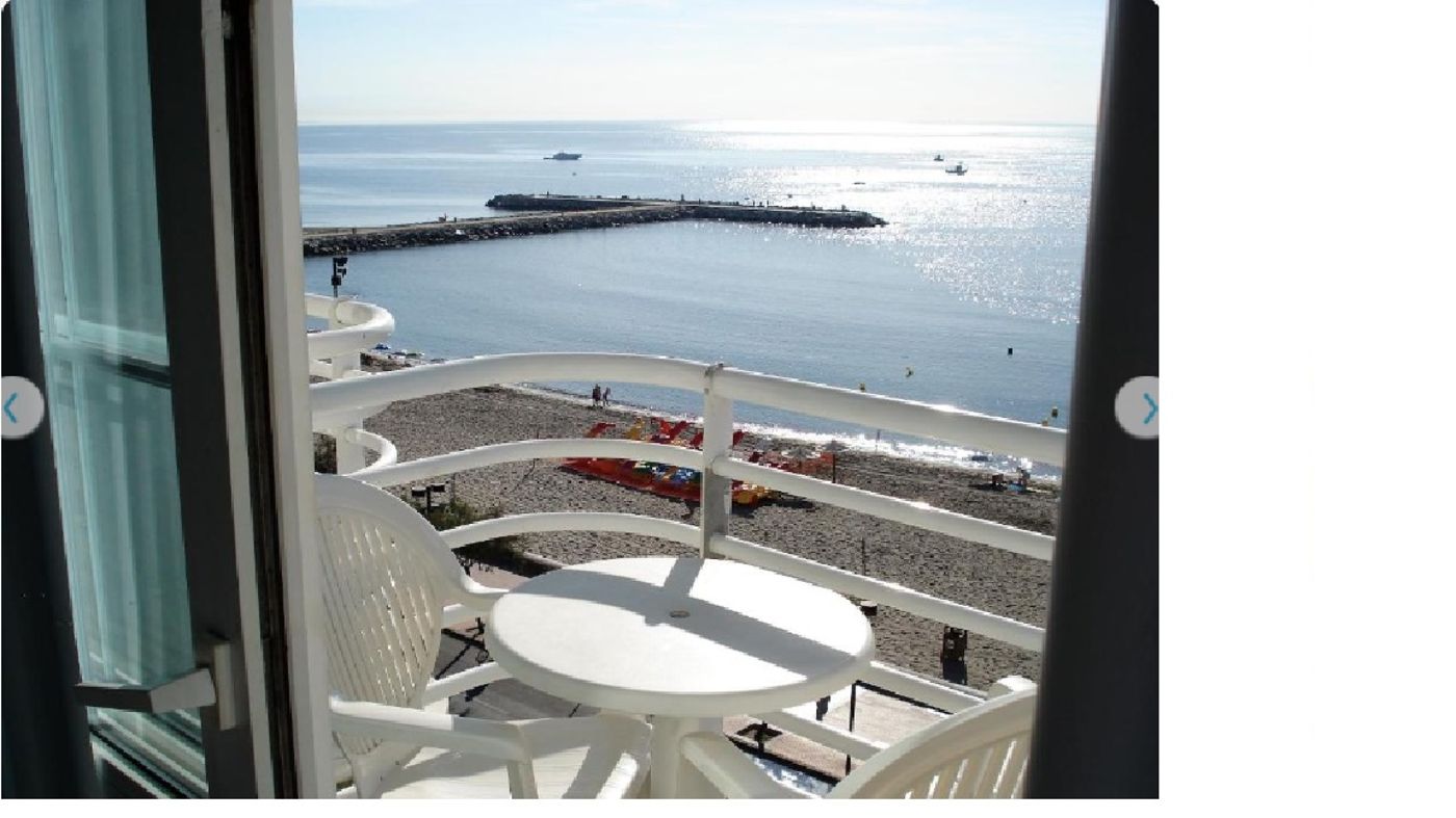 Villa-Laredo-Room-38