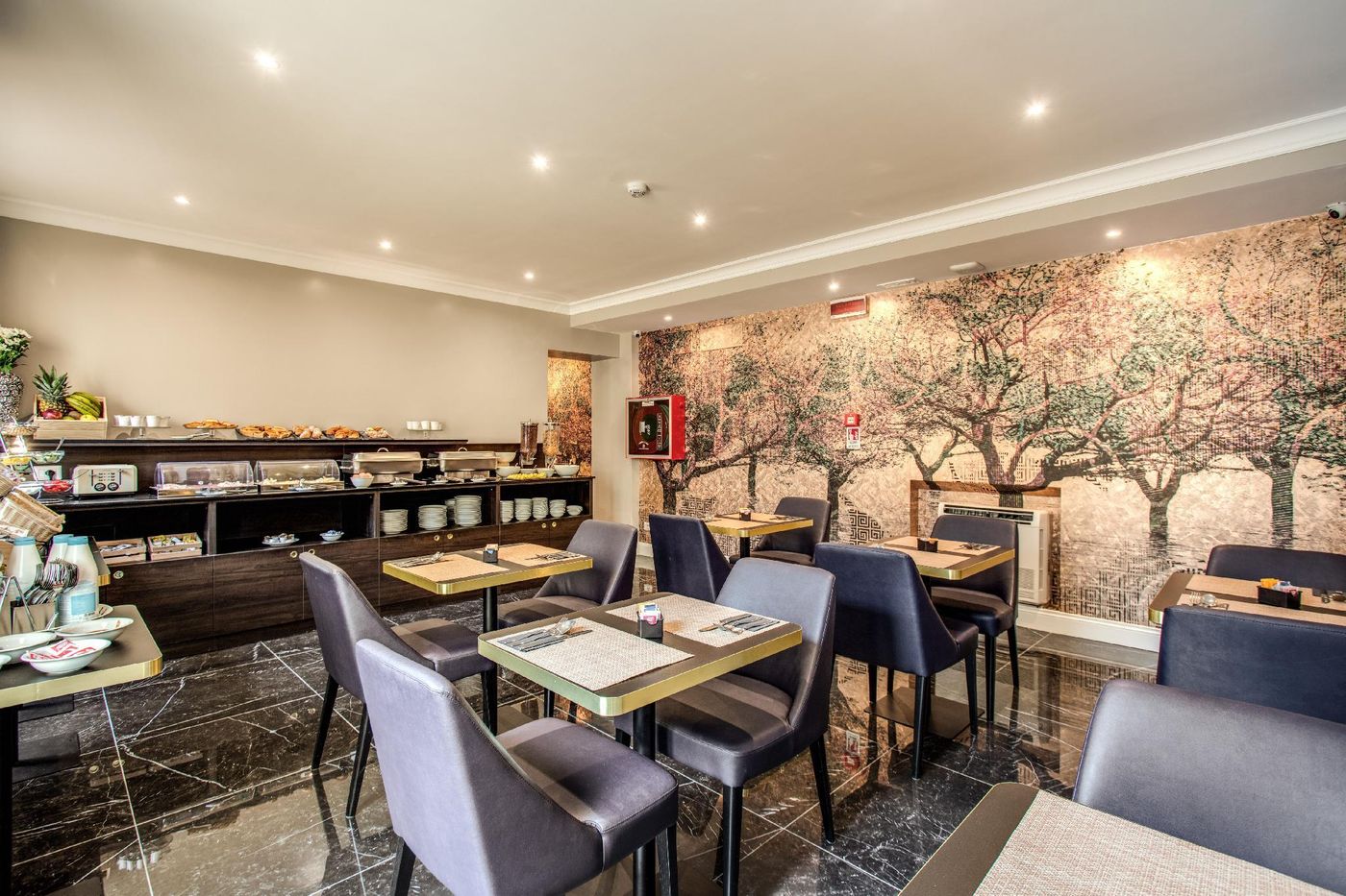 Hotel-55-Fiftyfive-Restaurant-9