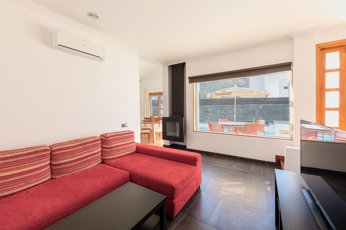 Villas Camelot Holiday Homes by Livvo