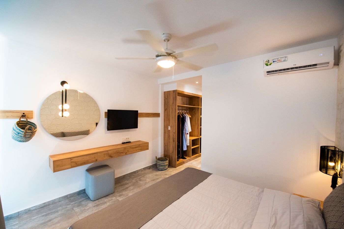 Summer-Village-Hotel-Room-24