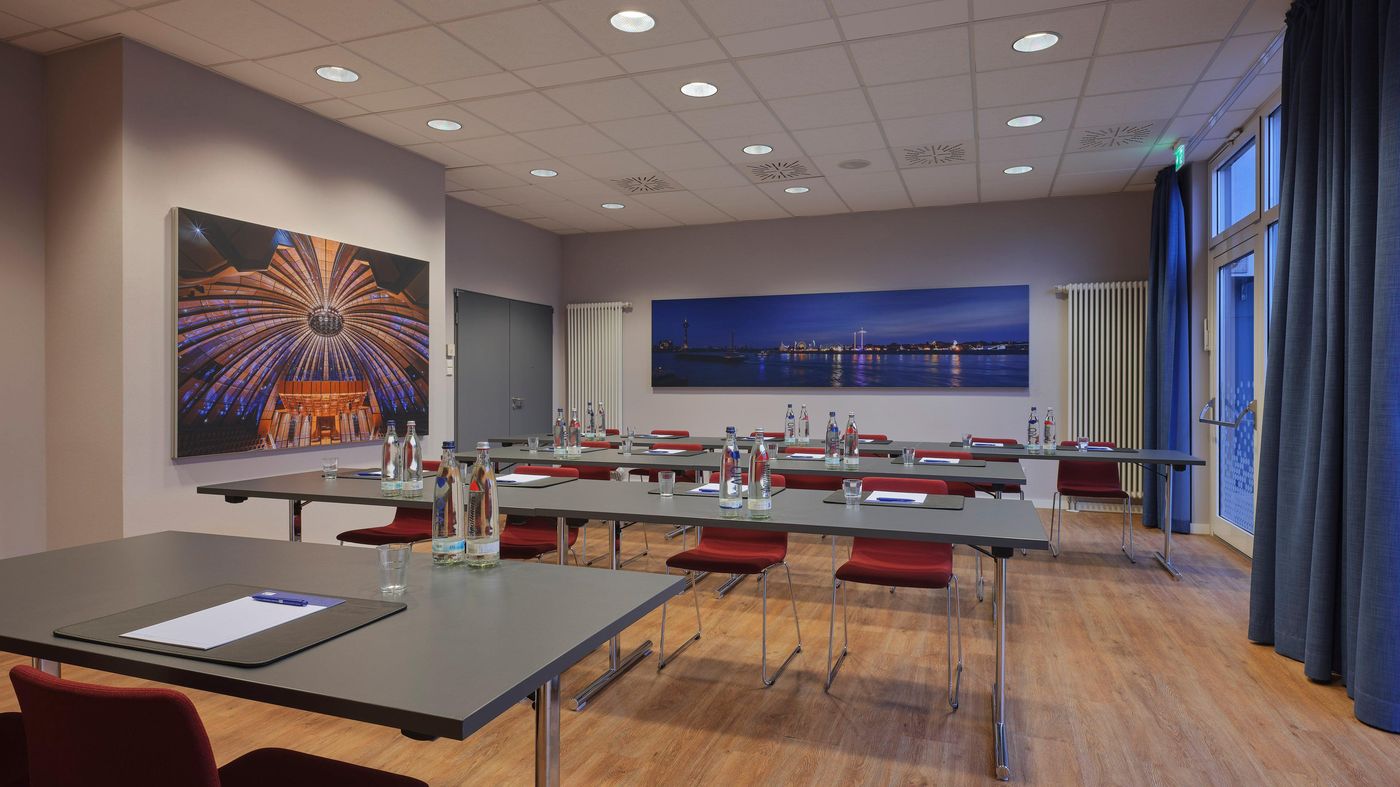 Holiday Inn Express Dusseldorf City Nord - Germany - DUESSELDORF - Conferences - 4