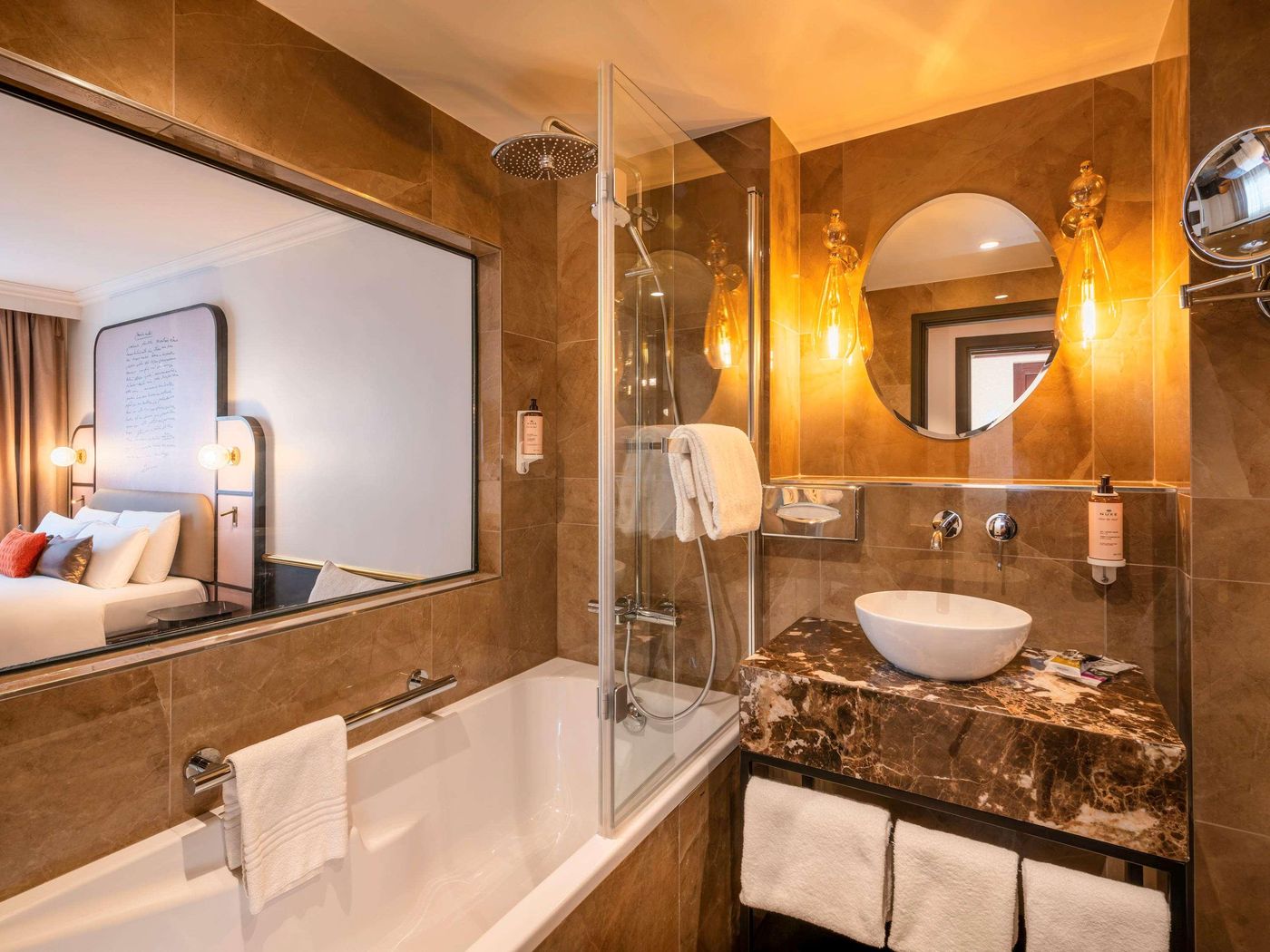 Mercure-Versailles-Parly-2-Room-38