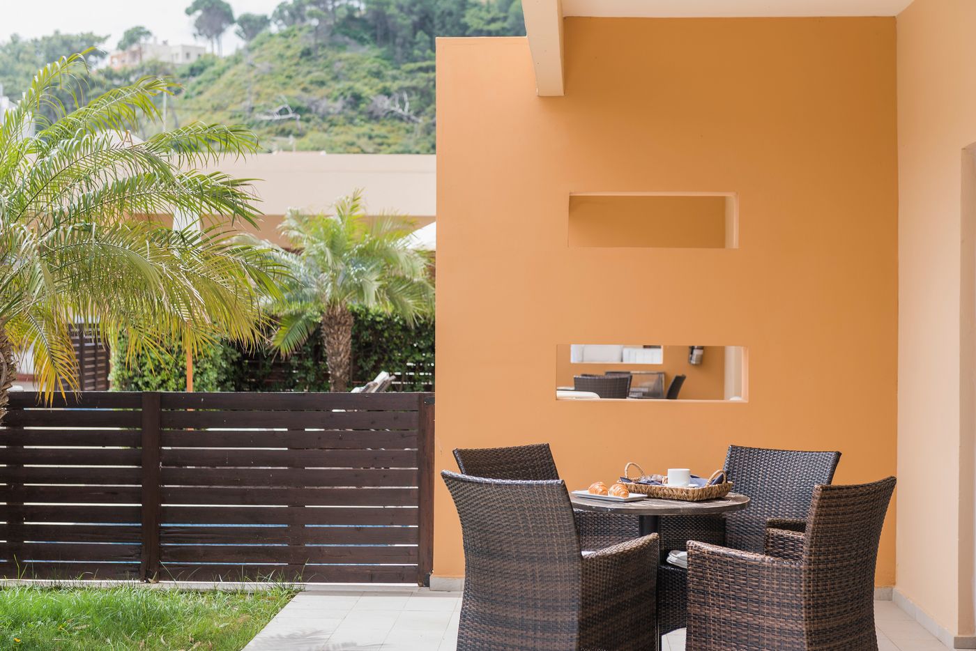 Villa Di Mare Seaside Suites