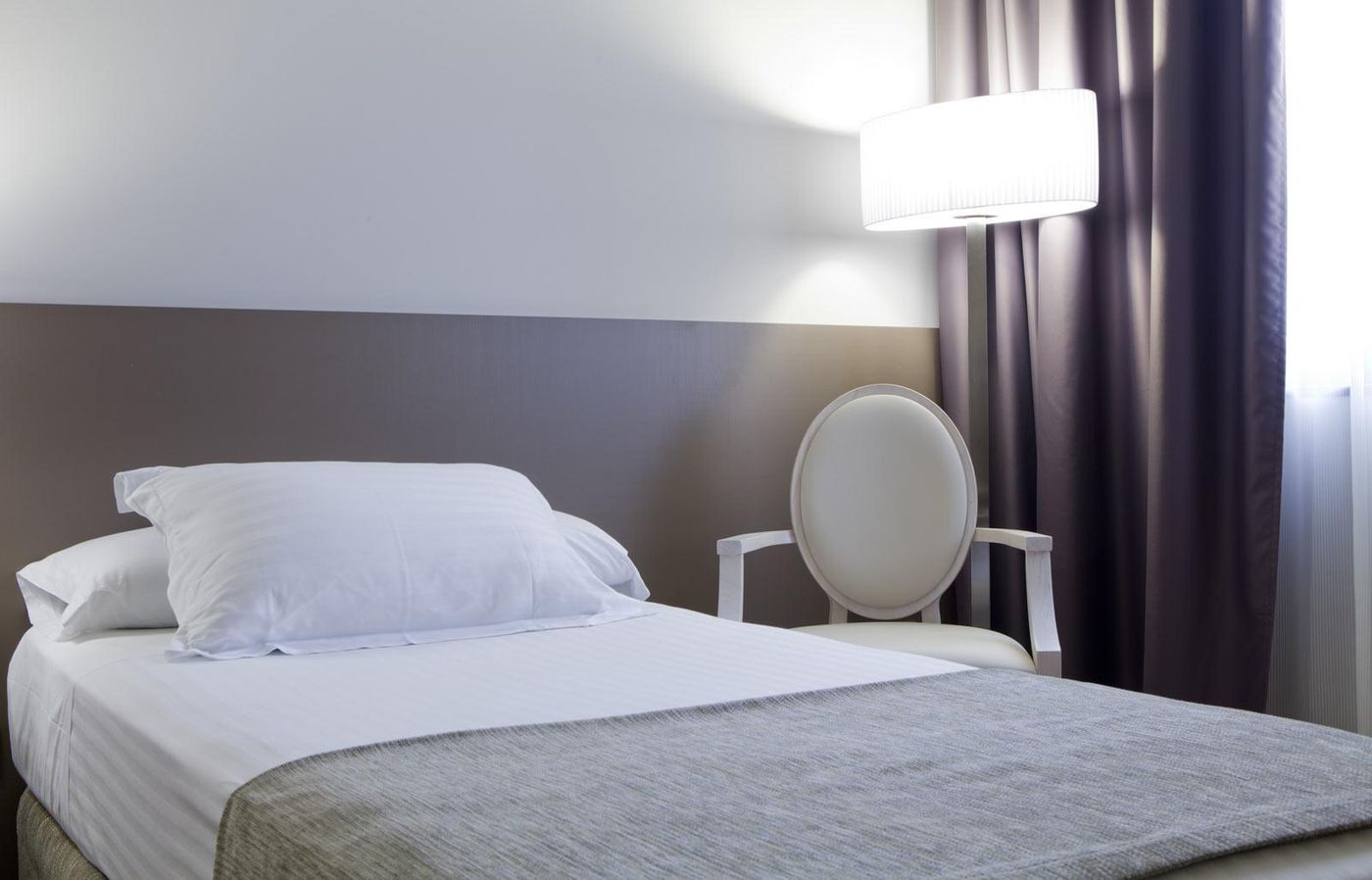 Ciutat-de-Tarragona-Room-24