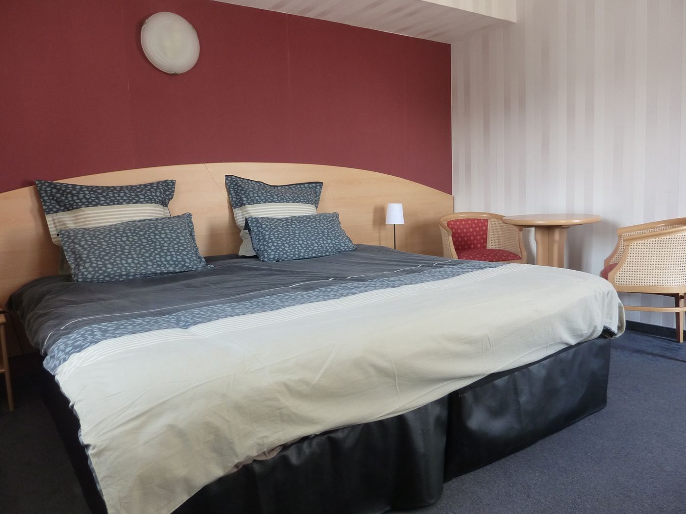 Citotel de la Vallee-France-LOURDES-Room-6