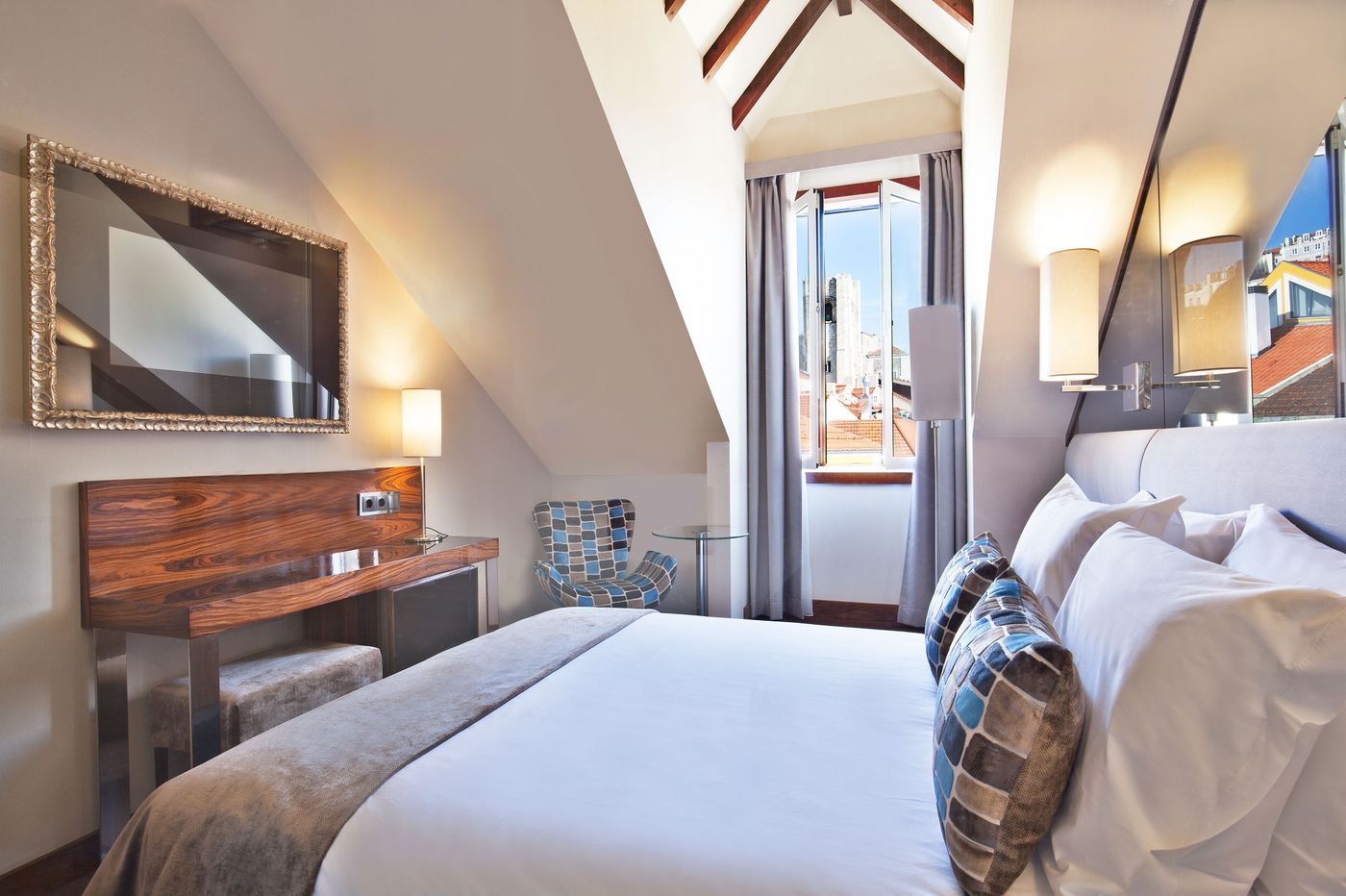 TURIM-Terreiro-do-Paco-Hotel-Room-6