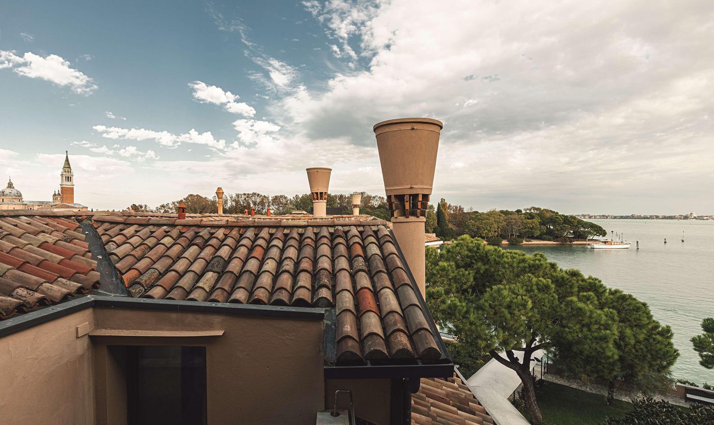 Hotel-Cipriani--A-Belmond-Hotel--Venice-Room-8