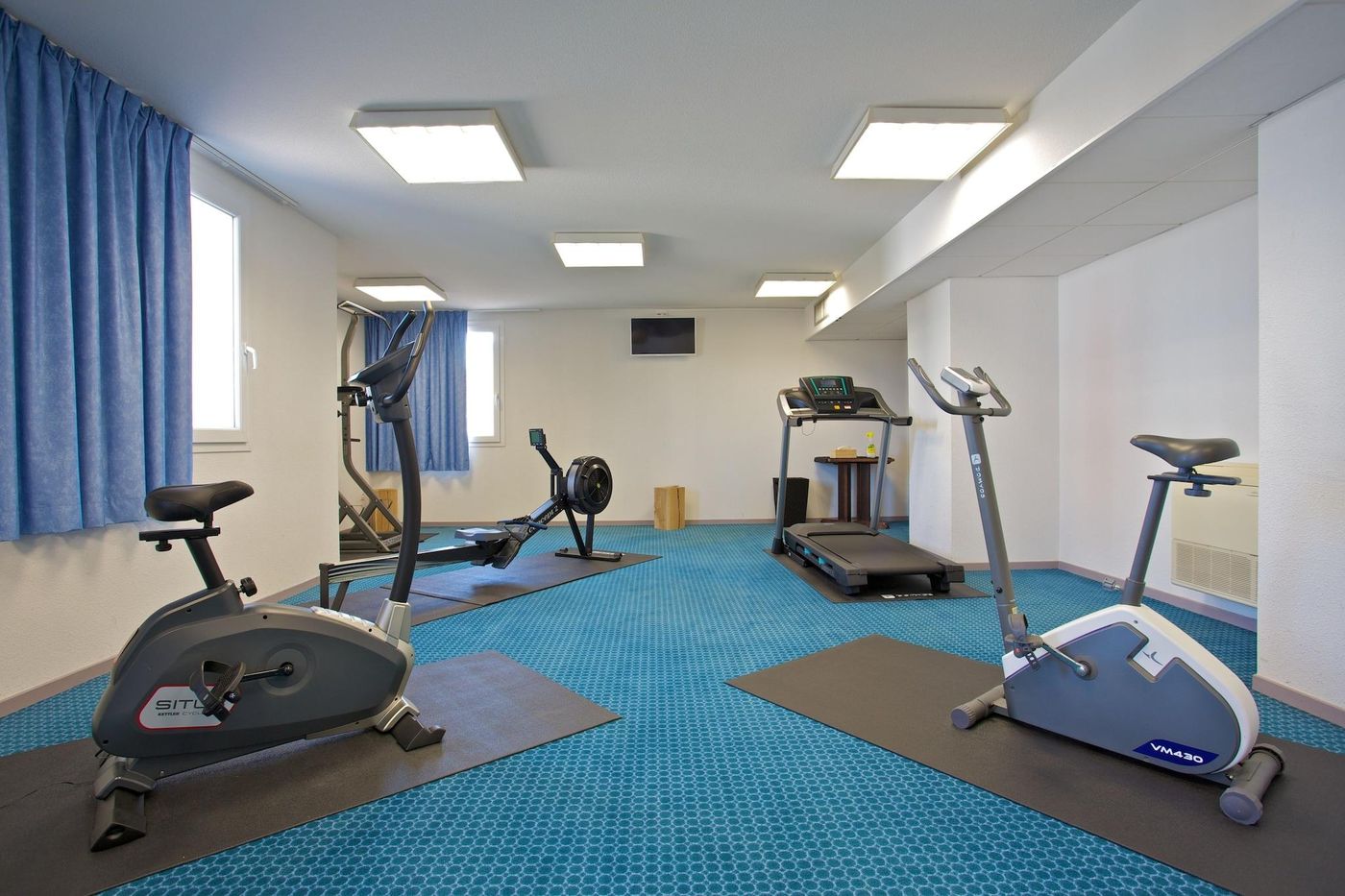 Aka Lodge Lyon Est - France - Meyzieu - Sports and Entertainment - 1