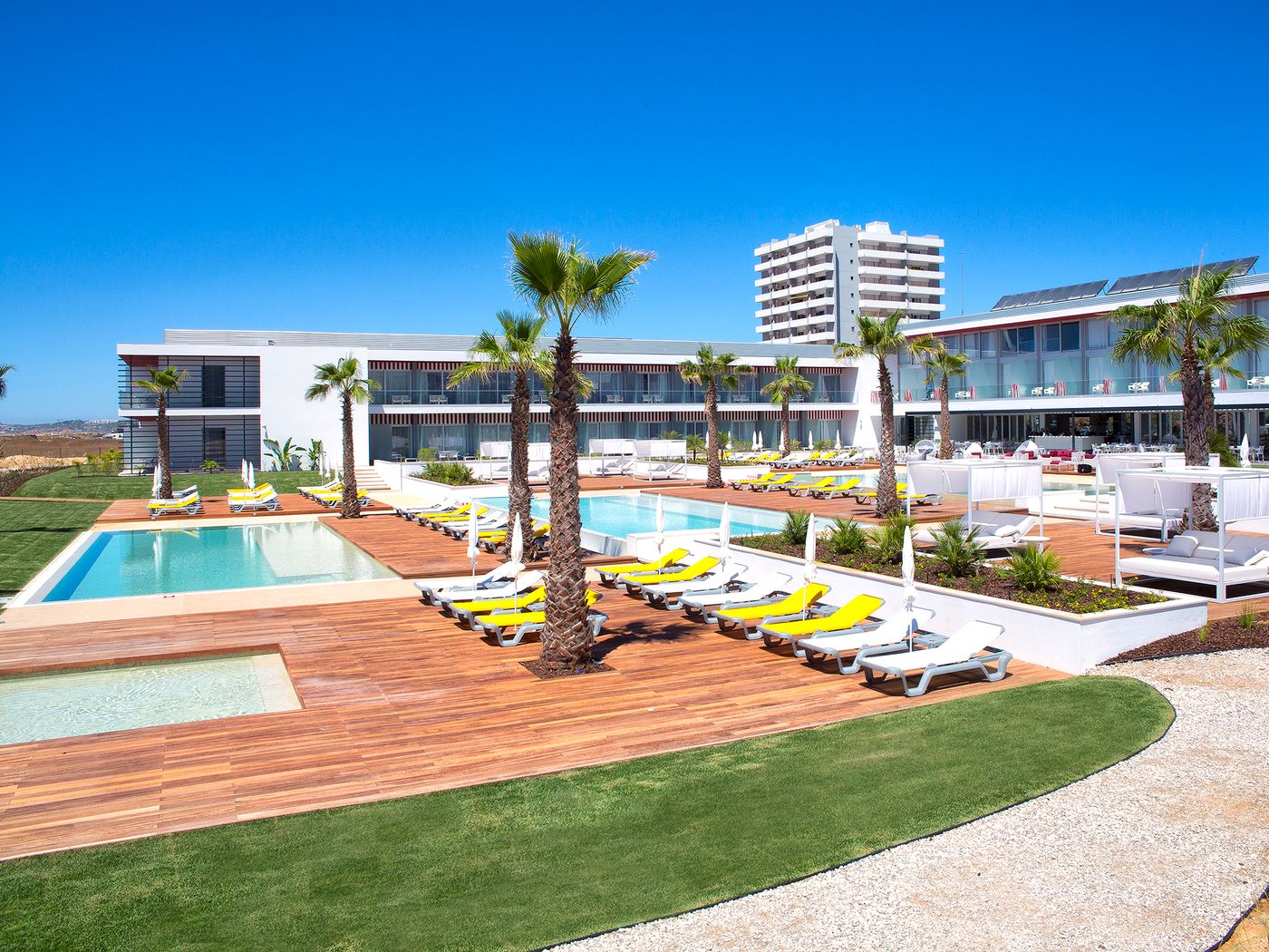 Pestana-Alvor-South-Beach-Hotel-Pool-2