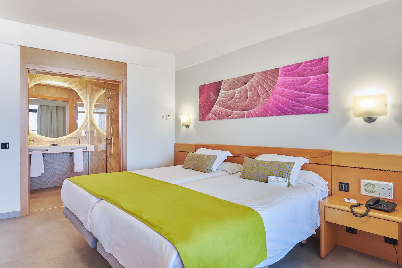 Gloria-Palace-Amadores-Room-20