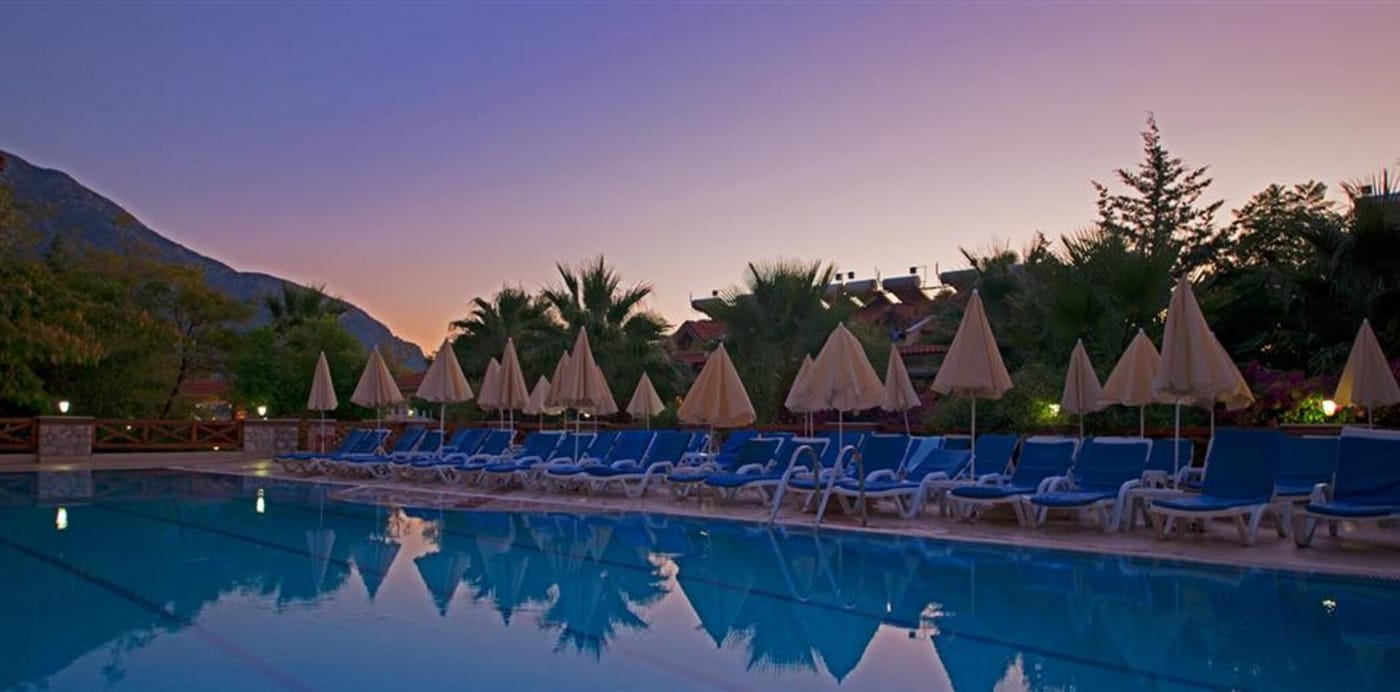 Perdikia-Hill-Family-Resort-Pool-22